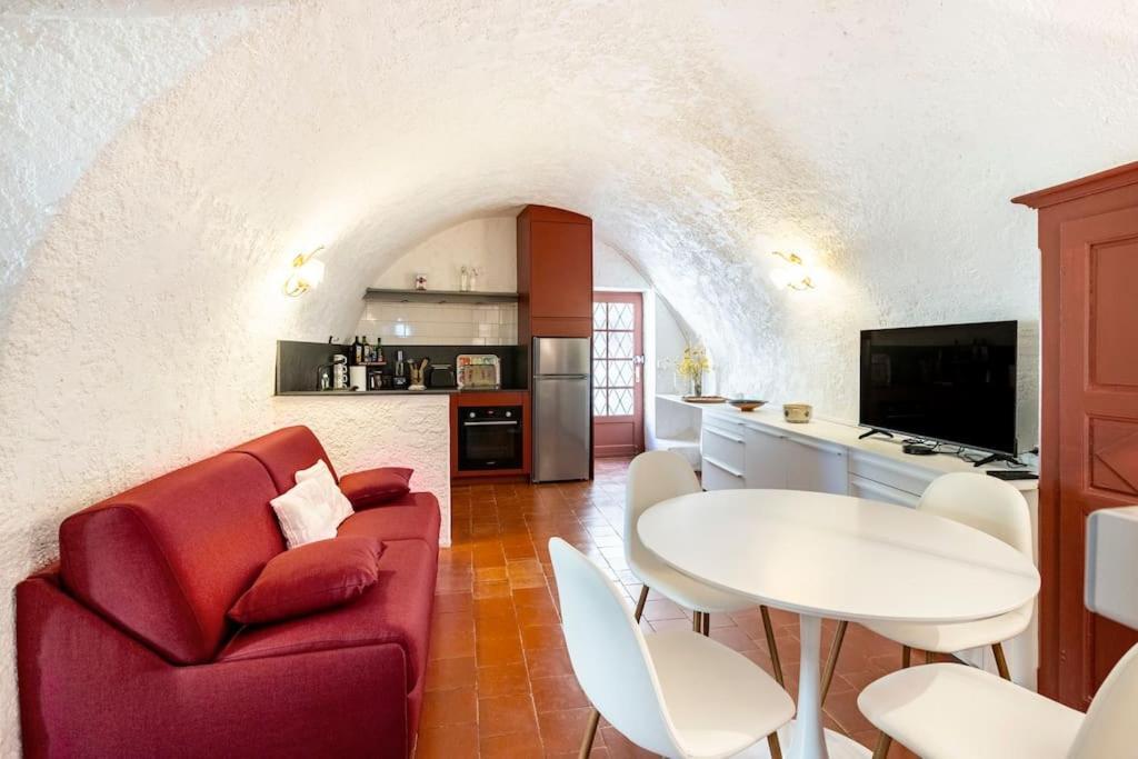 La Maison De B *