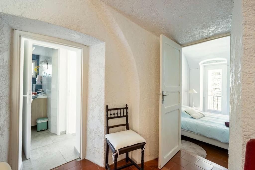 La Maison De B * Lumio (Corsica)